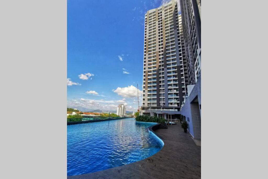 Symphony Tower Studio #9 With Balcony شيراس المظهر الخارجي الصورة