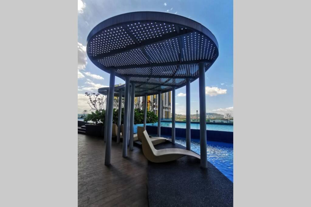 Symphony Tower Studio #9 With Balcony شيراس المظهر الخارجي الصورة